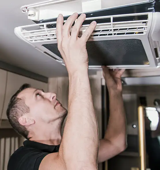  Professional Licensed And Insured Cleaners in Poplar Bluff, MO